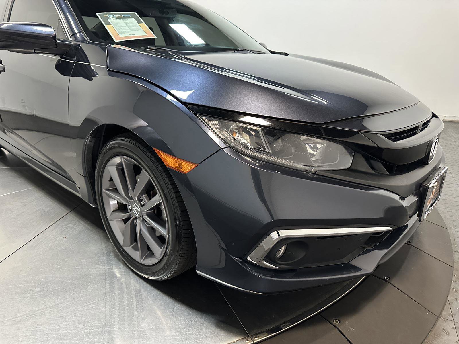 Used 2019 Honda Civic EX-L image 3