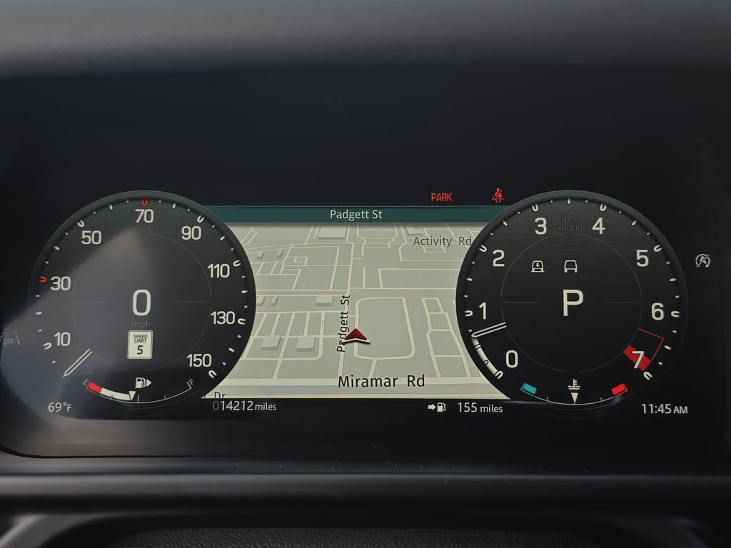 Used 2025 Land Rover Defender 110 S image 19