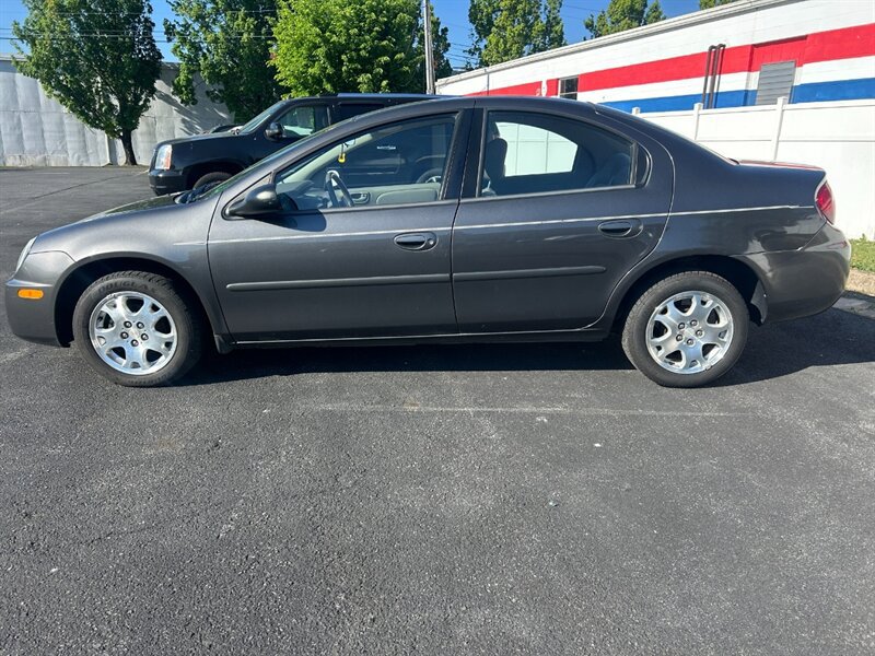 Used 2003 Dodge Neon SXT FWD image 6