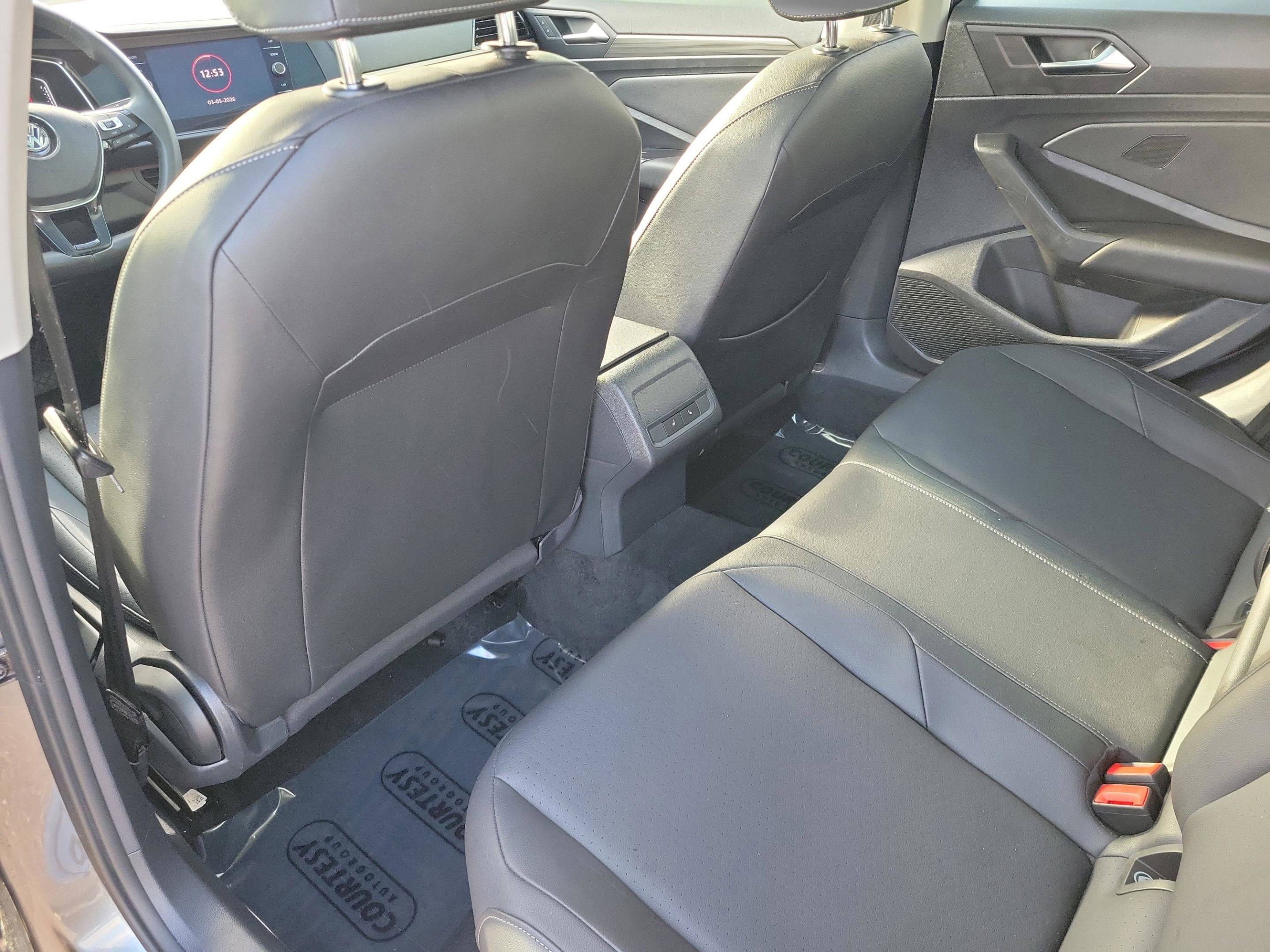 Used 2020 Volkswagen Jetta SEL image 7