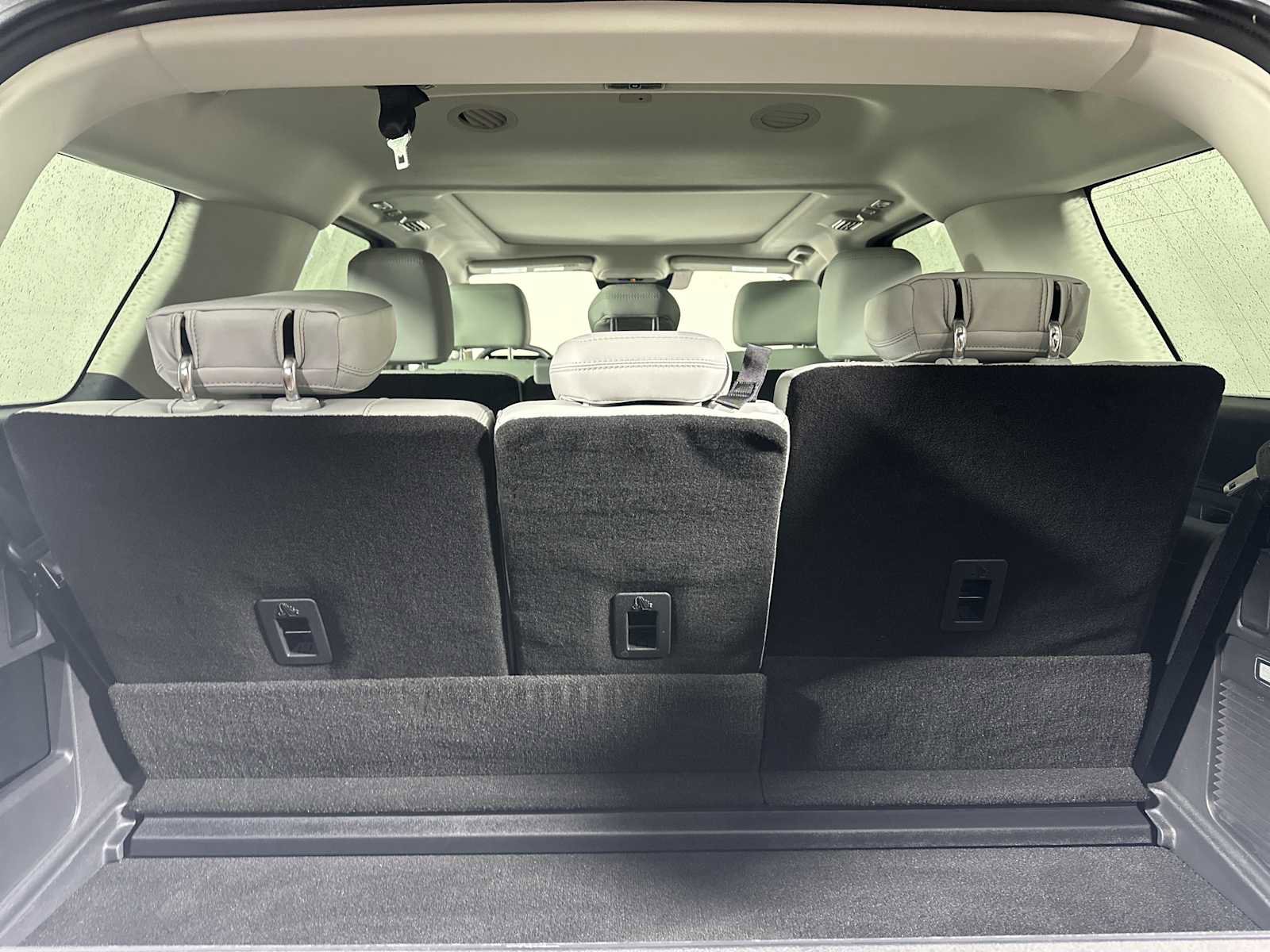 Used 2025 Ford Expedition Platinum image 22