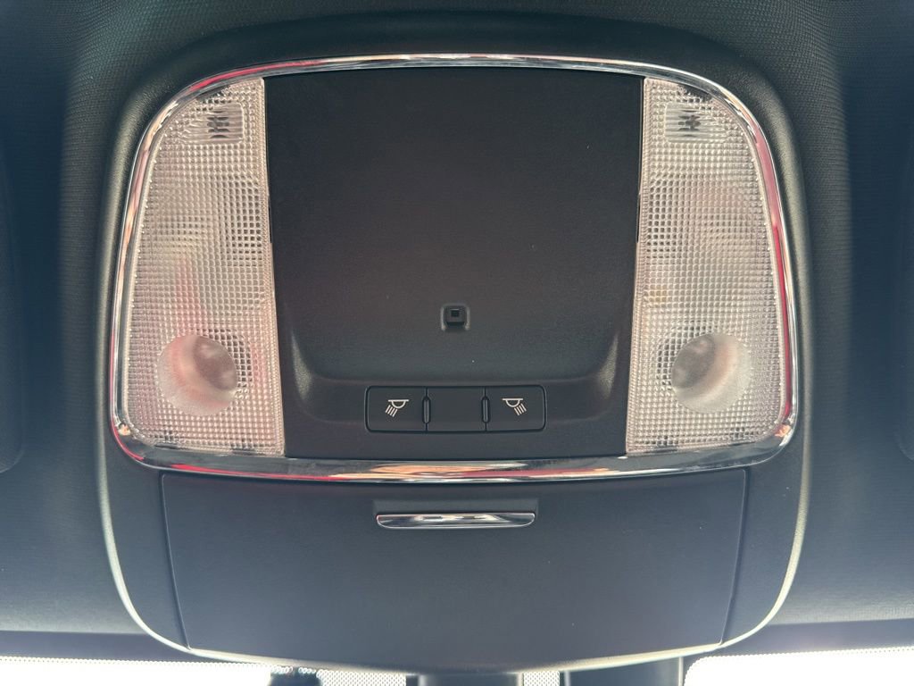 Used 2016 Jeep Grand Cherokee Laredo w/ Quick Order Package 23E image 17