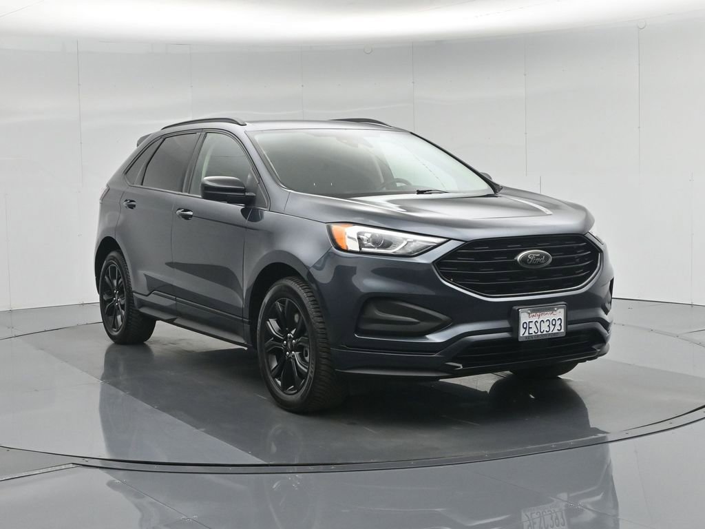 Certified 2022 Ford Edge SE w/ Black Appearance Package image 60