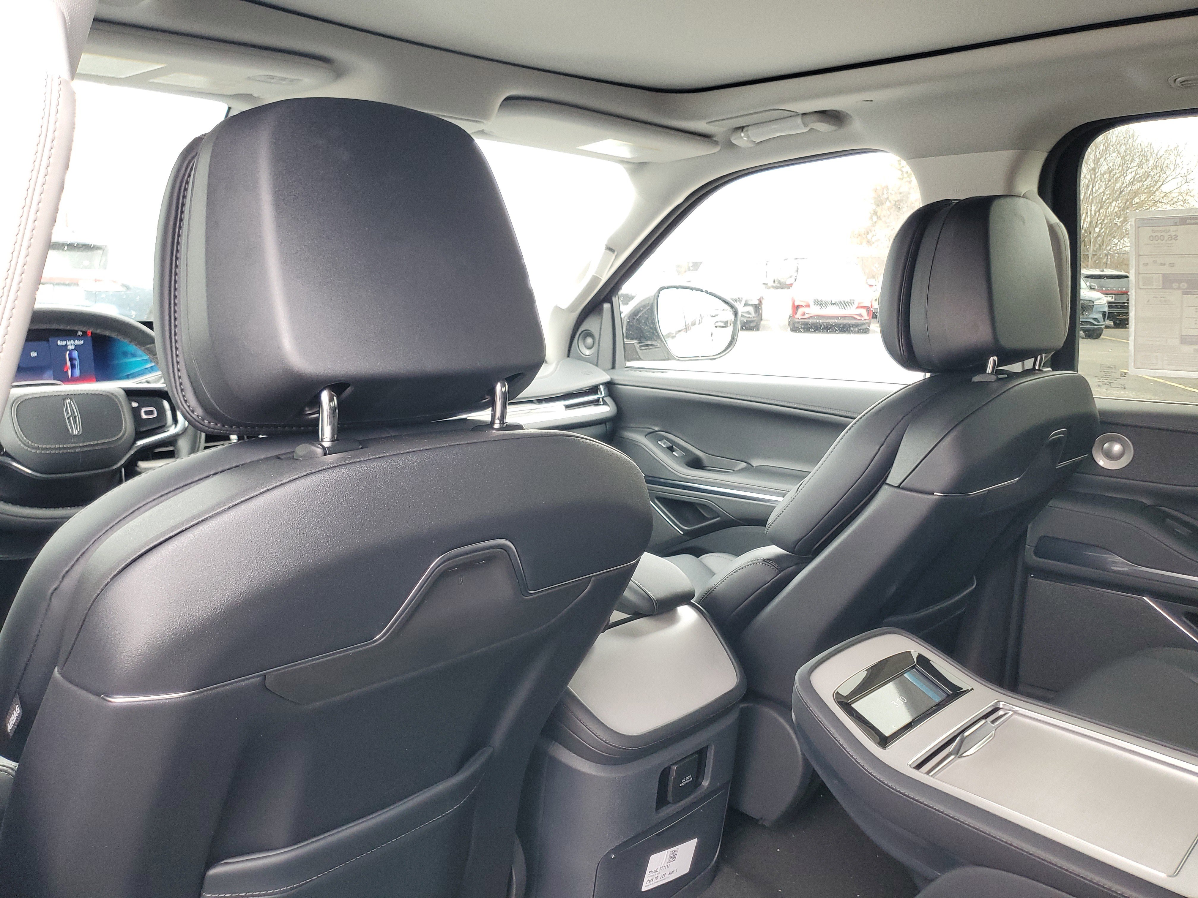 New 2026 Lincoln Navigator Reserve image 27