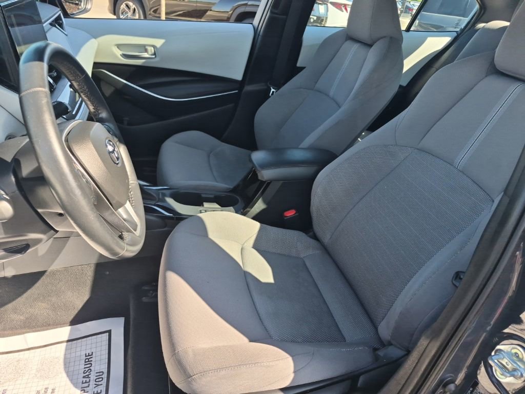 Used 2023 Toyota Corolla SE w/ SE Premium Package FWD image 20