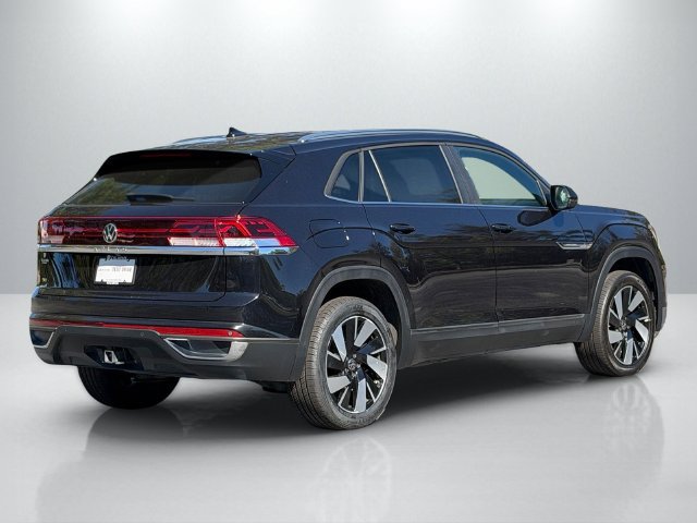 Used 2024 Volkswagen Atlas Cross Sport SE FWD image 9