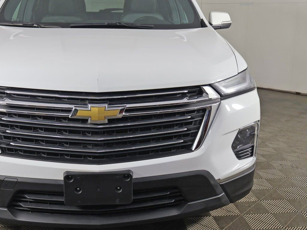 Used 2023 Chevrolet Traverse LT w/ LPO, Floor Liner Package image 15