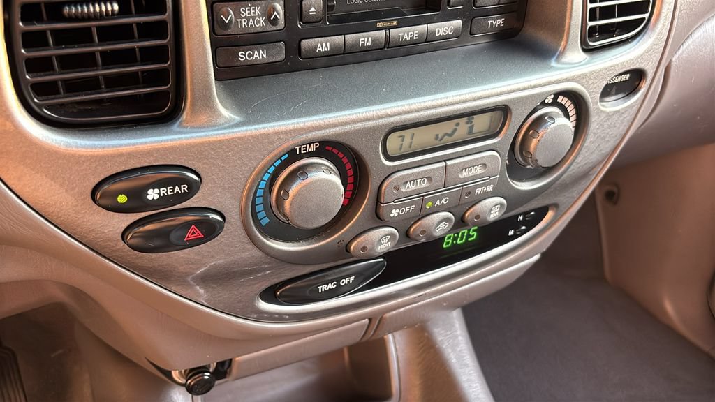 Used 2003 Toyota Sequoia Limited RWD image 20