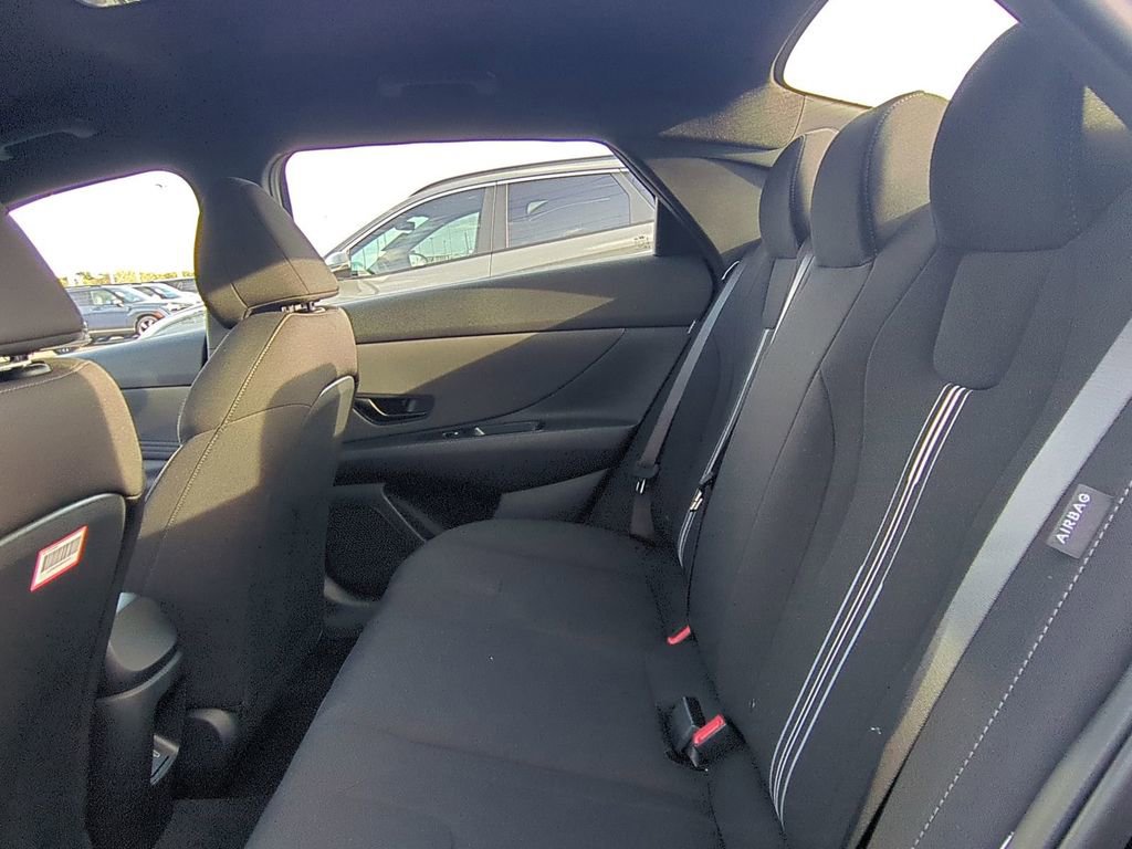 New 2026 Hyundai Elantra Sport image 14