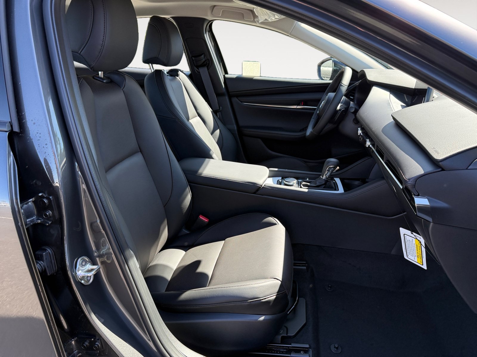 New 2026 MAZDA MAZDA3 2.5 Turbo Sedan w/Premium Plus AWD/4WD image 19