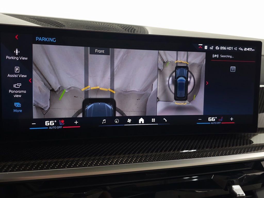 Used 2025 BMW X5 M60i image 40