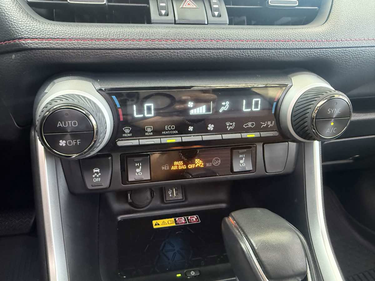Used 2023 Toyota RAV4 XSE w/ Weather Package image 21