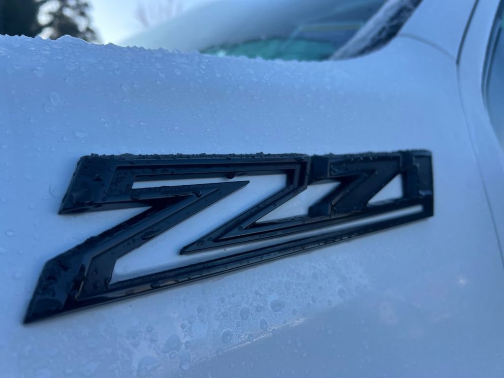 Used 2024 Chevrolet Silverado 3500 LT w/ Z71 Sport Edition image 31
