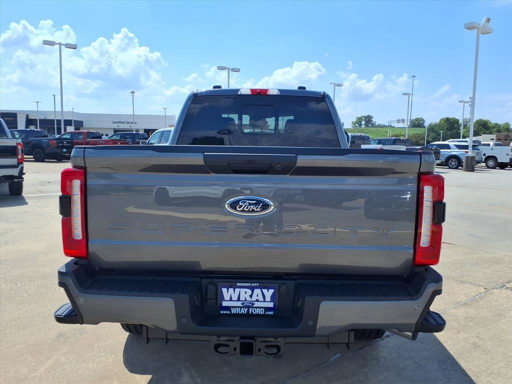 New 2026 Ford F250 4x4 Crew Cab Super Duty image 3
