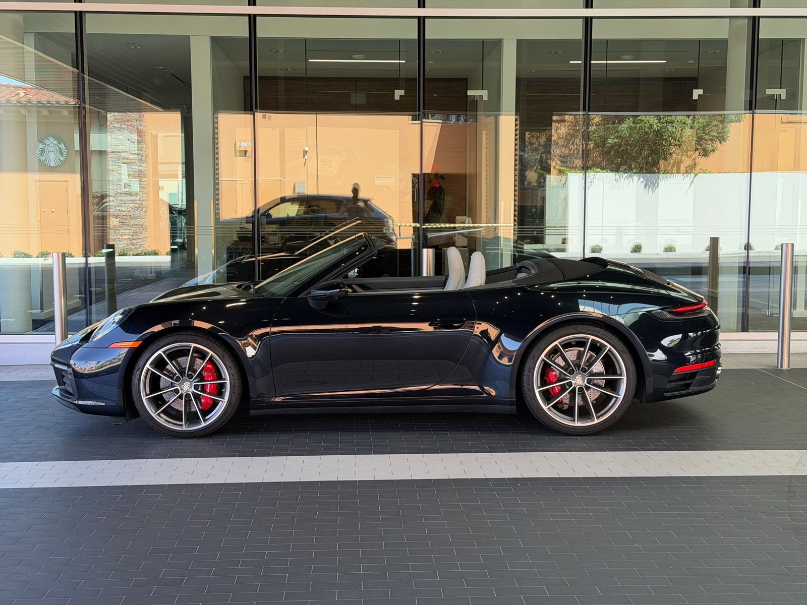 Certified 2020 Porsche 911 Carrera S RWD image 2