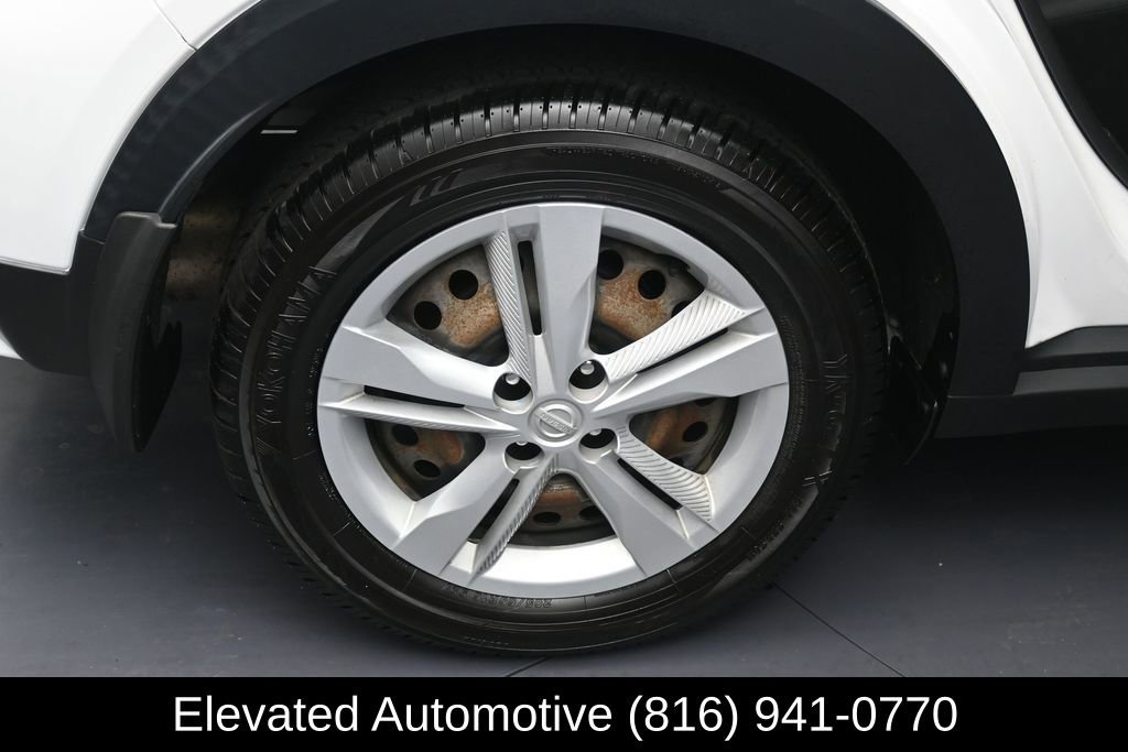 Used 2021 Nissan Kicks S FWD image 5