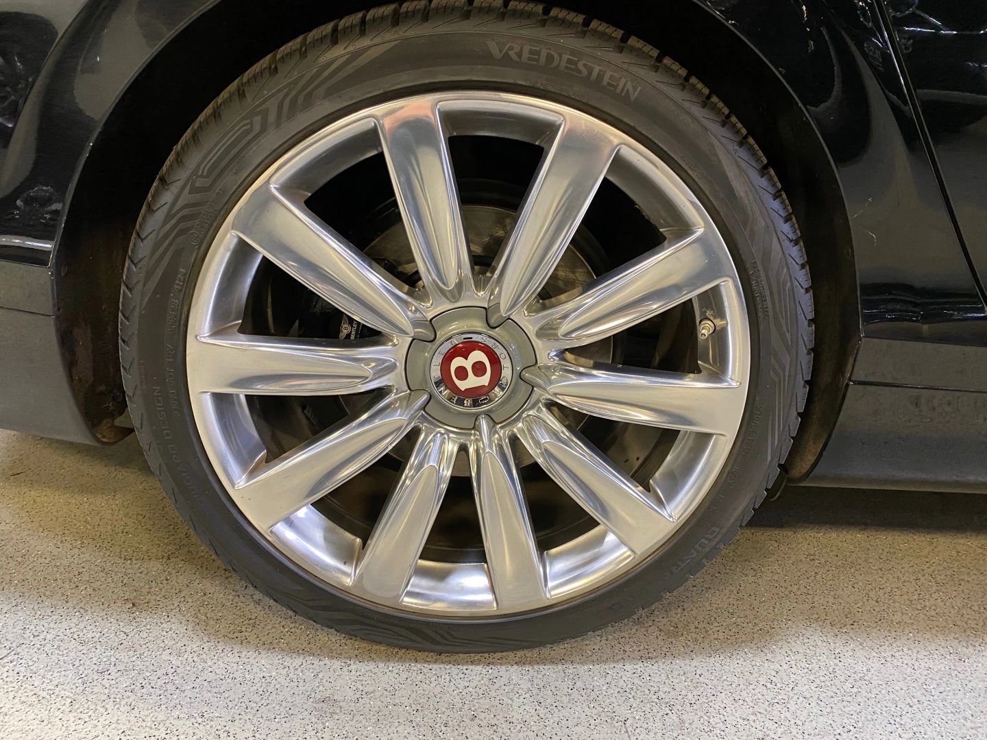 Used 2015 Bentley Flying Spur V8 AWD/4WD image 15