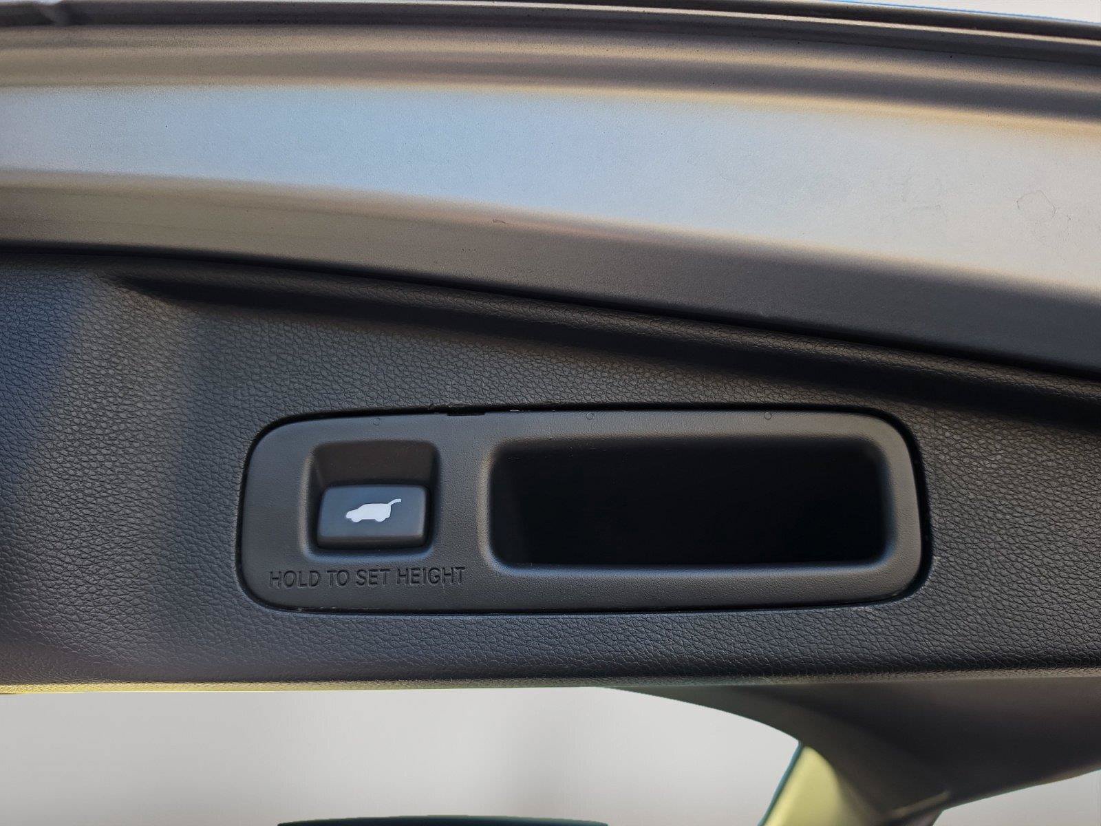 Used 2017 Honda CR-V EX-L image 15