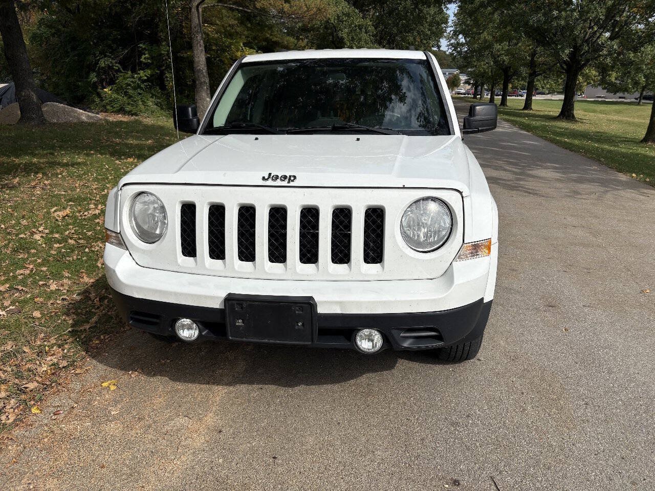 Used 2014 Jeep Patriot Sport FWD image 17