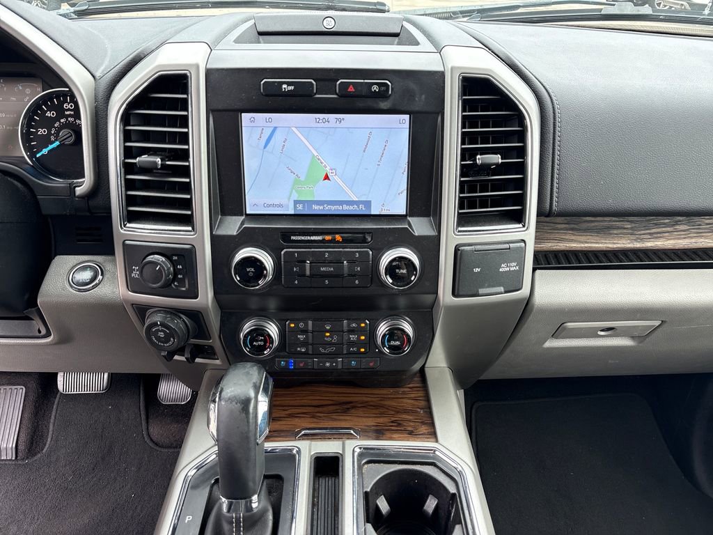 Used 2019 Ford F150 Lariat w/ Equipment Group 502A Luxury AWD/4WD image 22