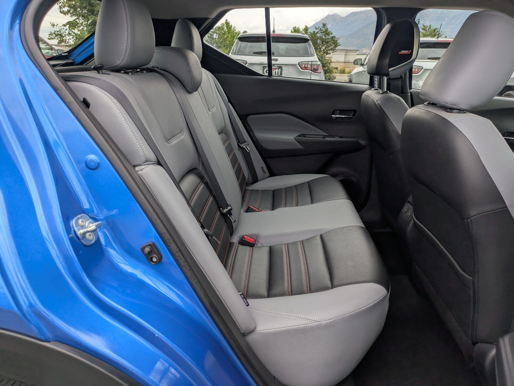 Used 2021 Nissan Kicks SR w/ SR Premium Package FWD image 31