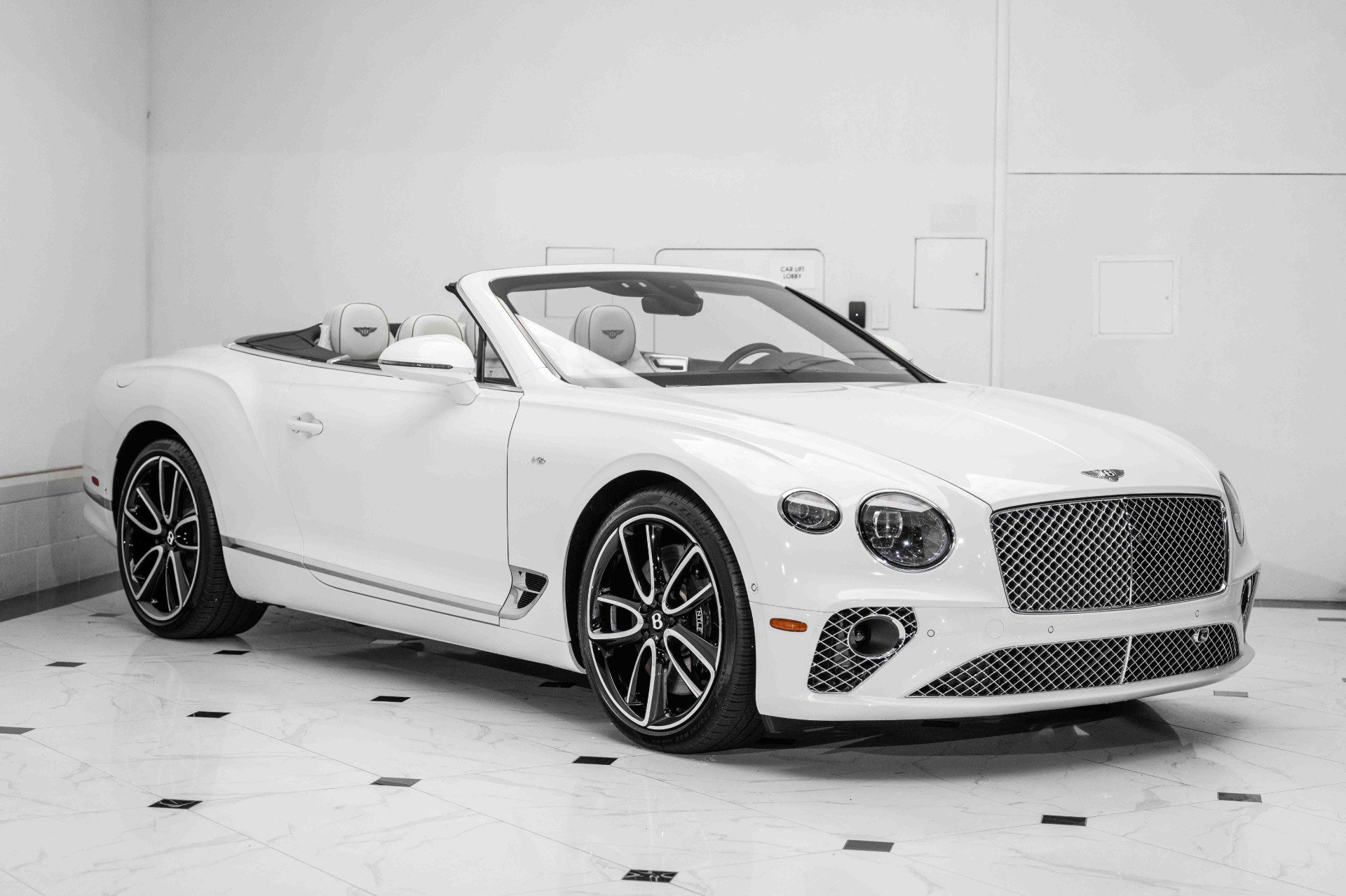 Used 2022 Bentley Continental GT image 7