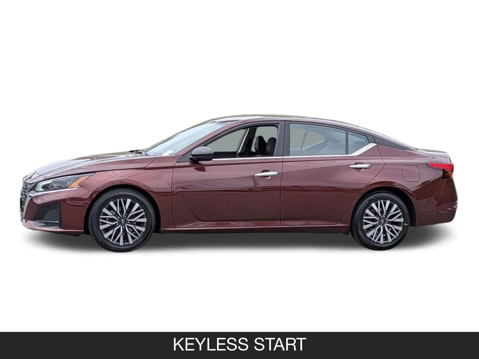 Used 2025 Nissan Altima 2.5 SV image 5