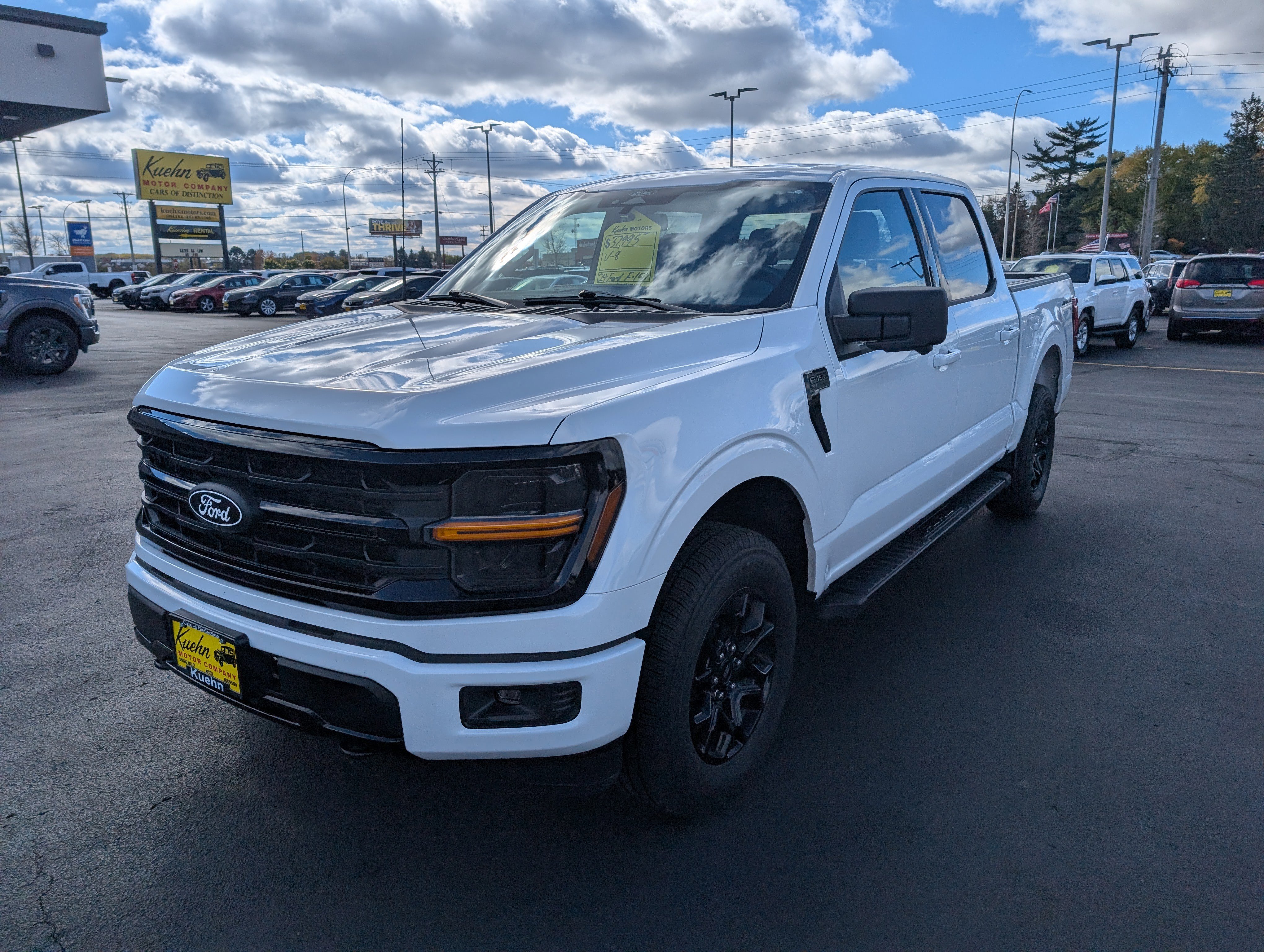 Used 2024 Ford F150 XLT w/ Tow/Haul Package image 4