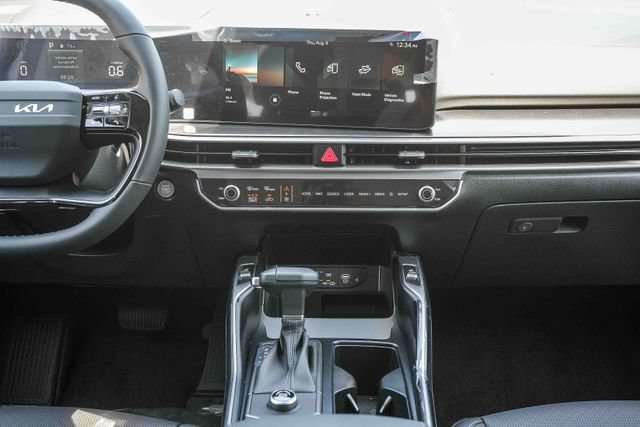 New 2026 Kia Sorento S FWD image 6