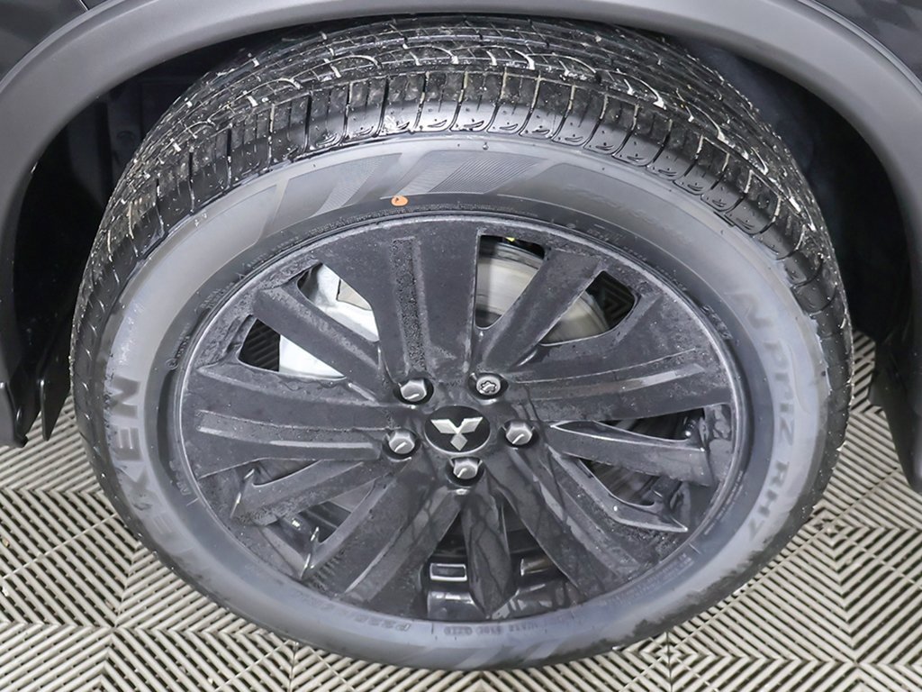 New 2026 Mitsubishi Outlander Sport LE image 15