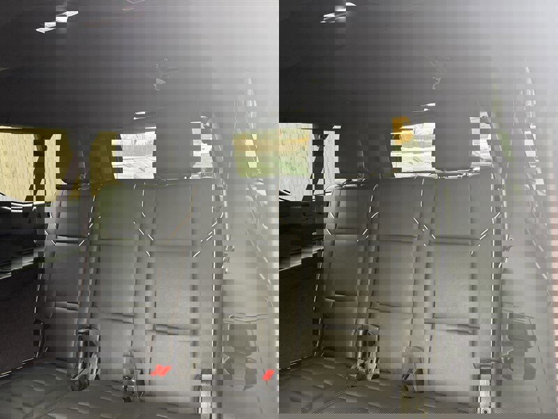 Used 2021 Cadillac Escalade ESV Sport w/ Driver Assist Tech Package image 27