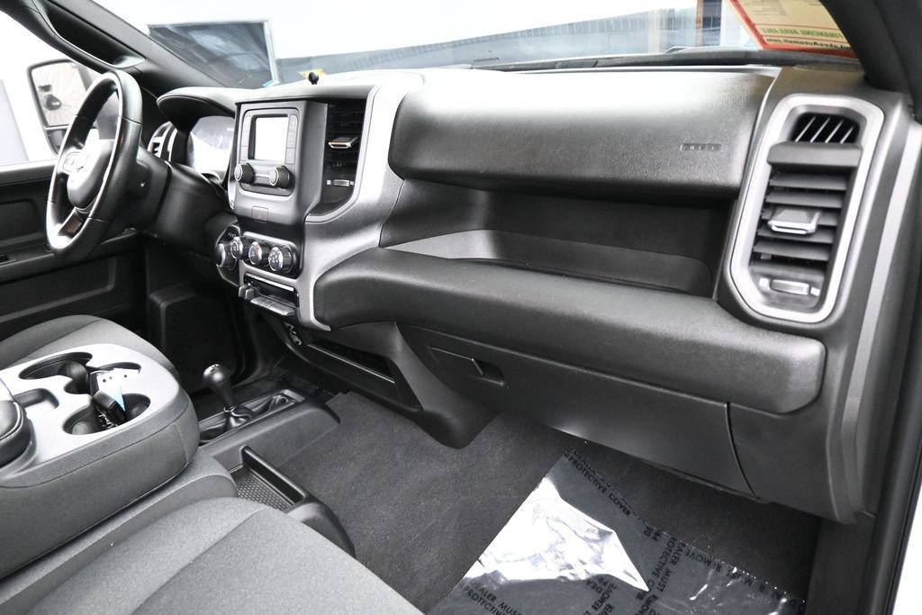 Used 2024 RAM 2500 Tradesman w/ Chrome Appearance Group AWD/4WD image 39