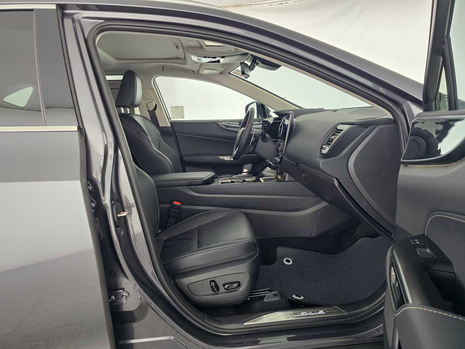 Certified 2026 Lexus NX 450h+ AWD w/ Luxury Package image 10