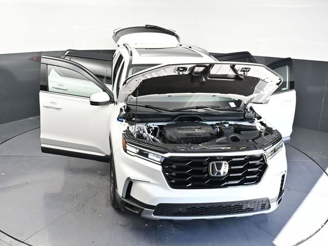 Used 2025 Honda Pilot Elite image 41