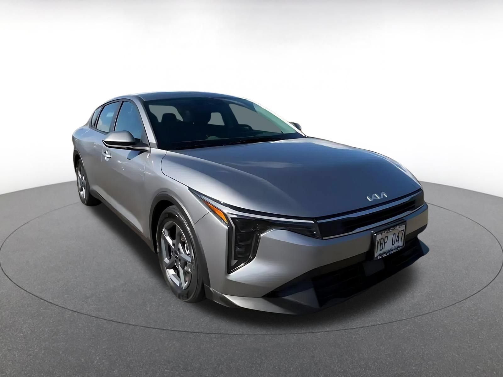 Used 2025 Kia K4 FWD image 3