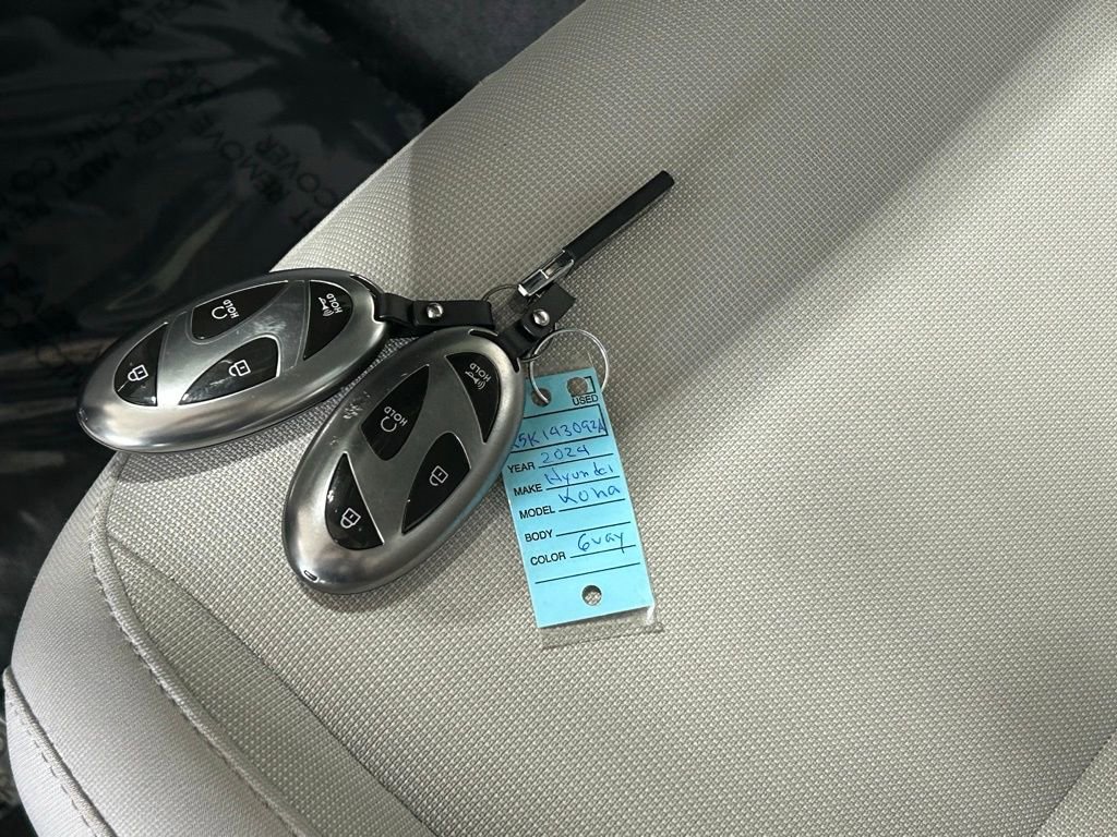 Used 2024 Hyundai Kona SE image 46