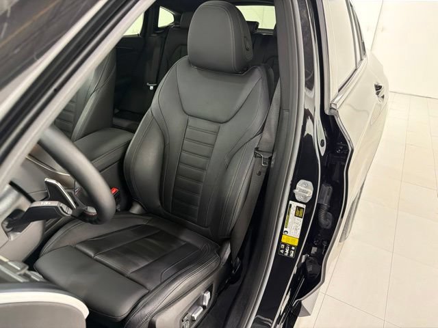 Certified 2023 BMW X4 M40i w/ Premium Package AWD/4WD image 13