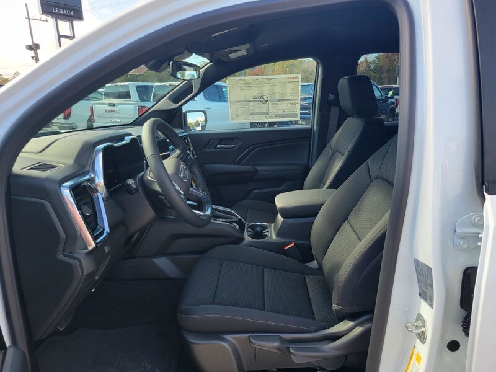 New 2026 GMC Canyon Elevation image 10