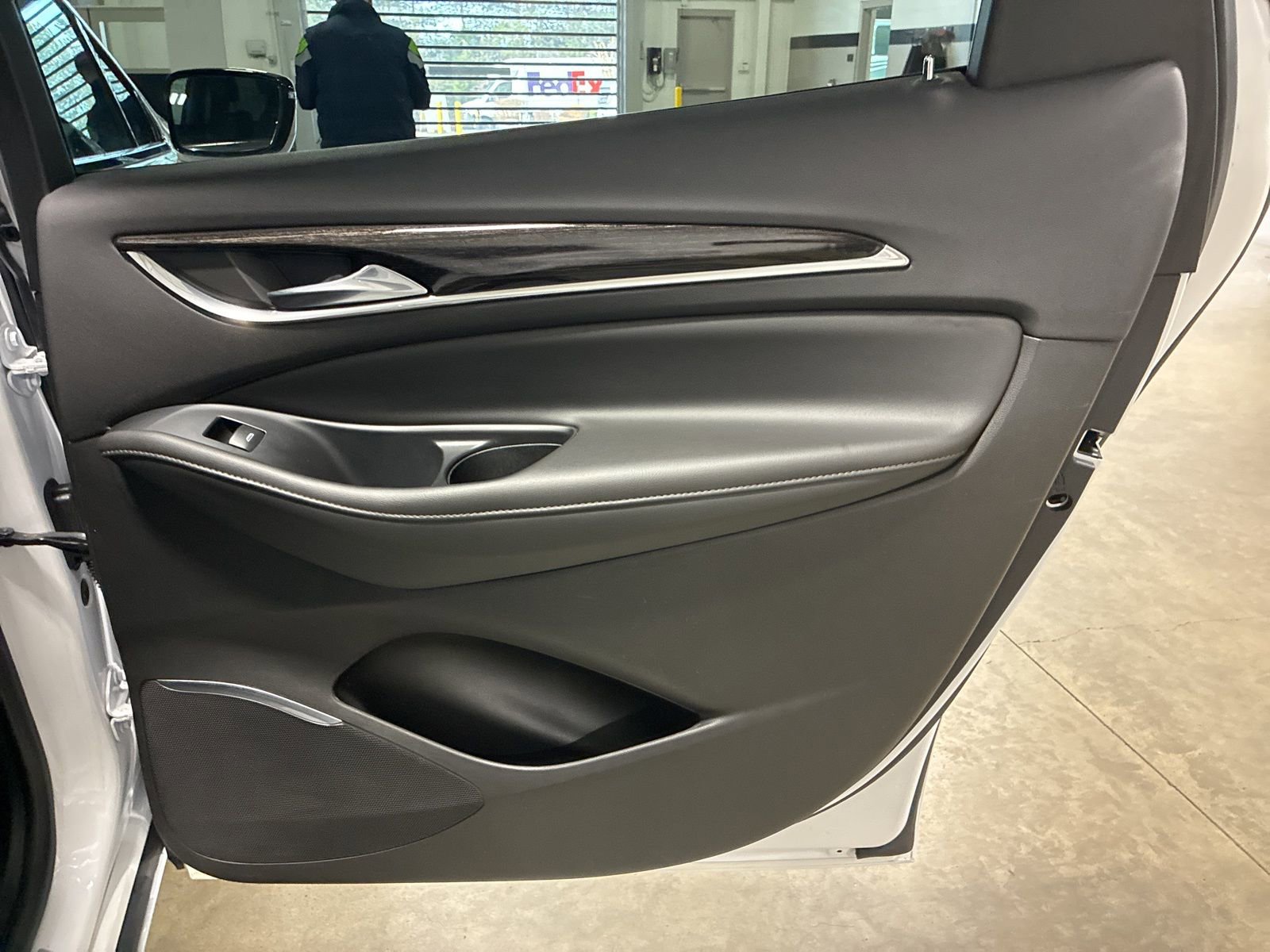 Used 2021 Buick Enclave Avenir w/ Avenir Technology Package image 32