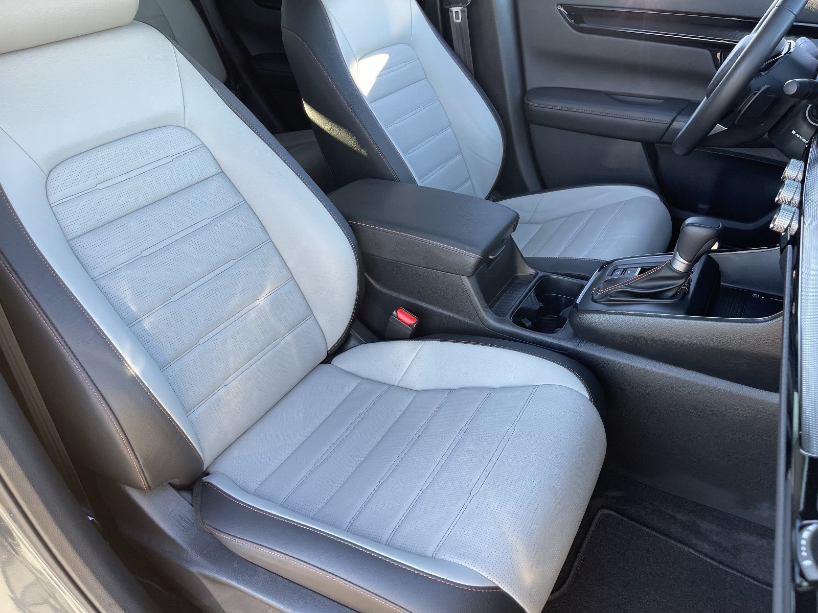 Used 2026 Honda CR-V Sport Touring image 12