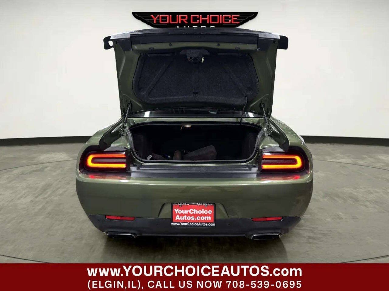 Used 2020 Dodge Challenger R/T Scat Pack w/ T/A Package RWD image 7