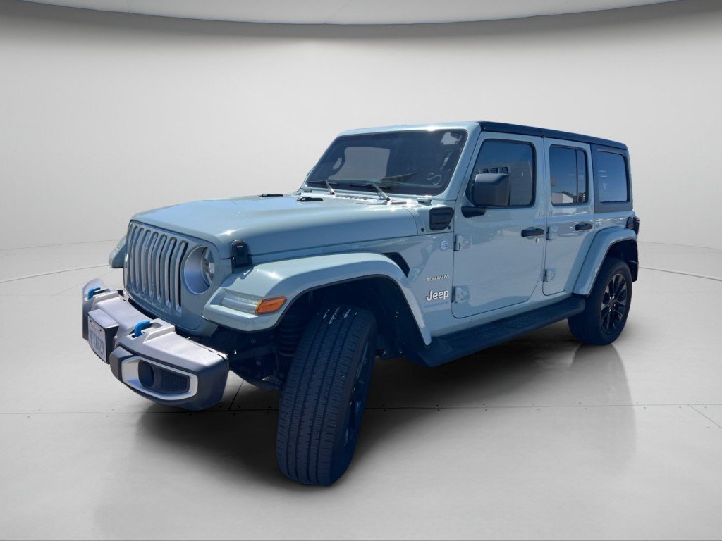 Used 2023 Jeep Wrangler Unlimited Sahara AWD/4WD image 12