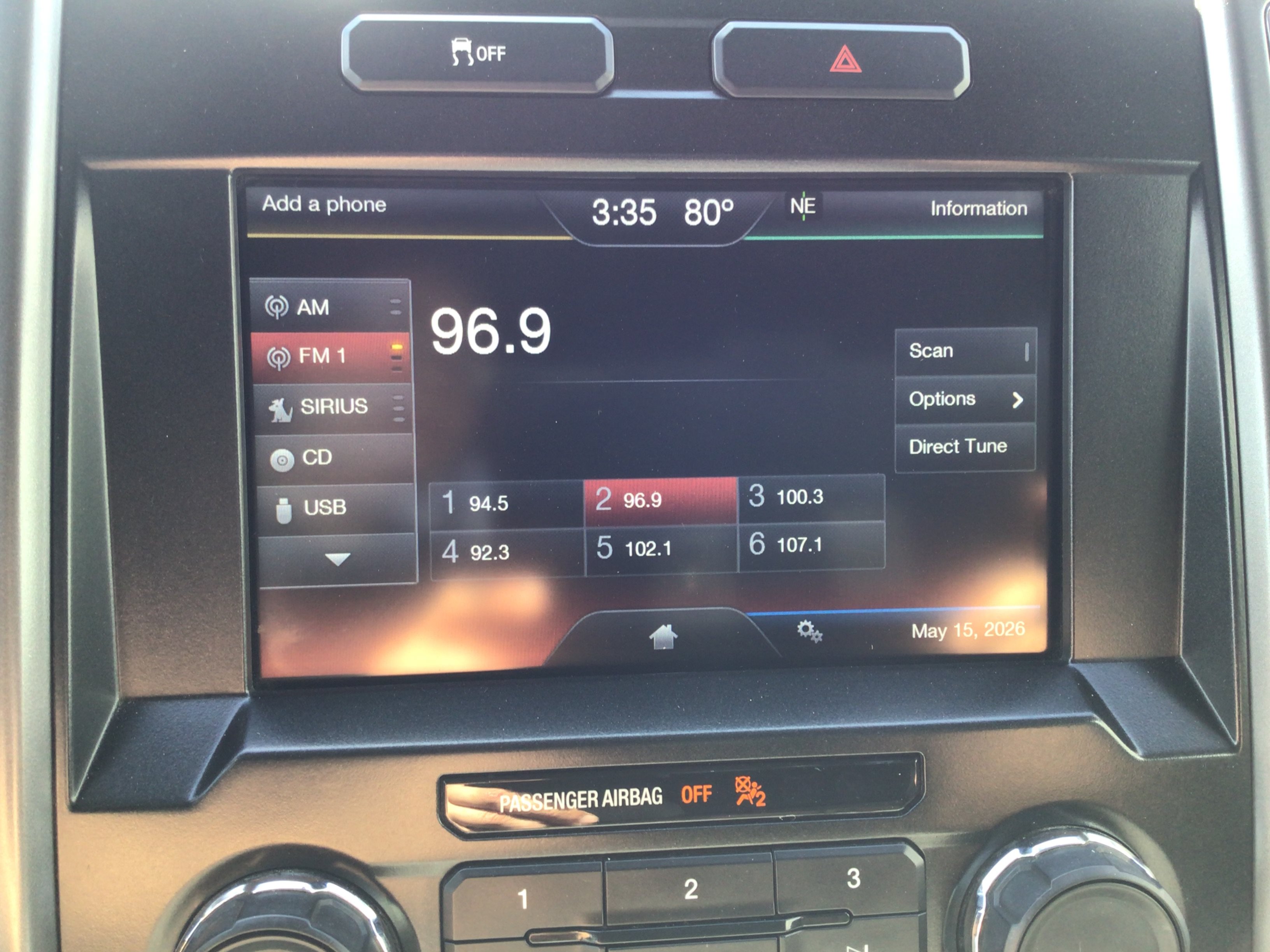 Used 2015 Ford F150 XLT w/ Equipment Group 302A Luxury AWD/4WD image 17