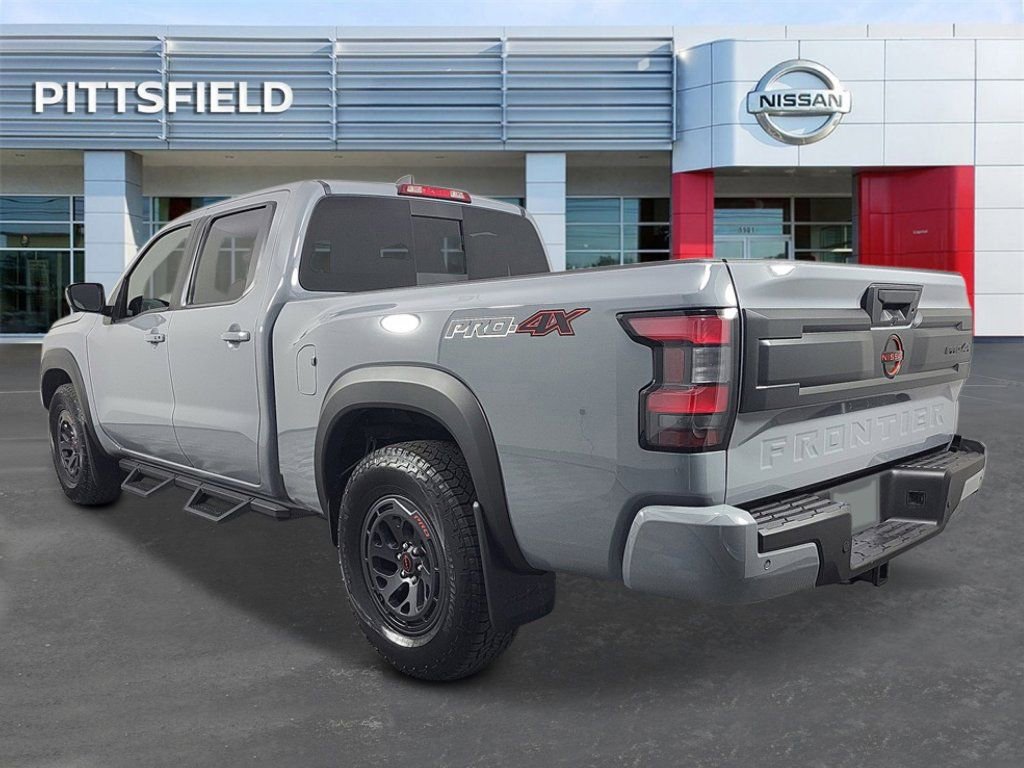 New 2026 Nissan Frontier PRO-4X w/ Pro-4x Convenience Package image 4