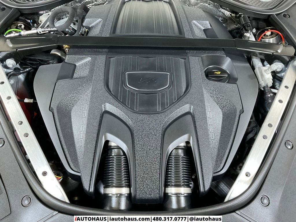 Used 2022 Porsche Panamera 4S w/ Premium Package image 12