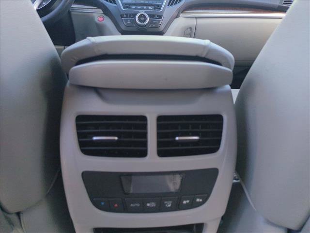 Used 2020 Acura MDX FWD image 17