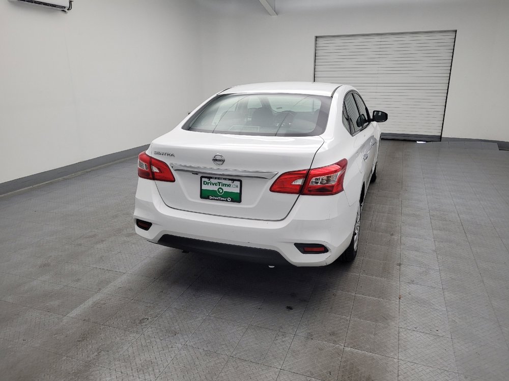 Used 2019 Nissan Sentra S image 7