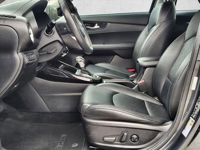 Used 2020 Kia Forte EX image 15