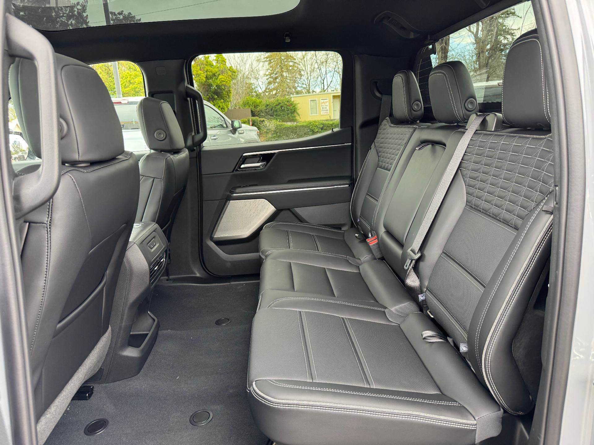 New 2025 GMC Sierra EV Denali image 11