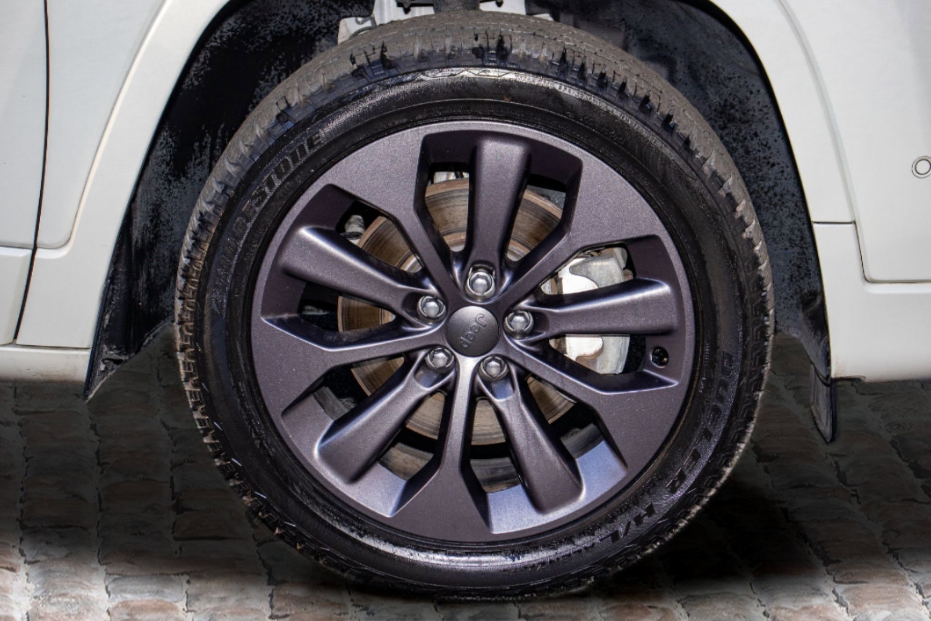 Used 2019 Jeep Cherokee High Altitude image 42